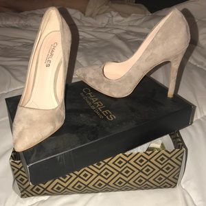 Charles David Taupe Suede Heels